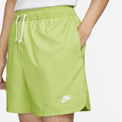 Nike Shorts Sportwear Sport green vivid Badeshorts