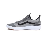 Vans Schuh Ultrarange Exo grau/schwarz pewter